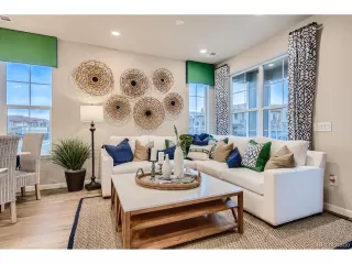 Photo #3: 2087672 Listing