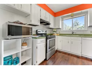 Photo #4: 2088691 Listing 