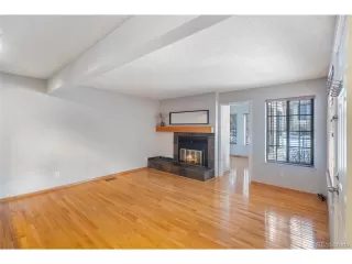 Photo #4: 2089320 Listing 