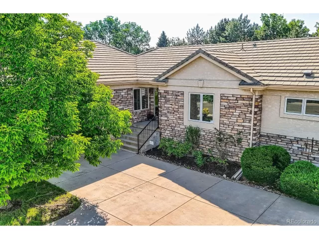 MLS: 2093997 Condo For Sale