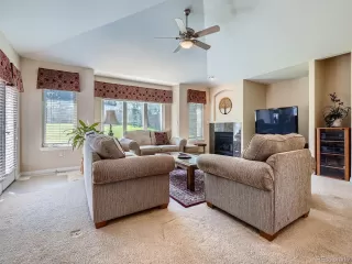 Photo #6: 2093997 Listing