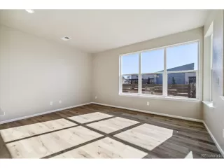 Photo #6: 2100393 Listing