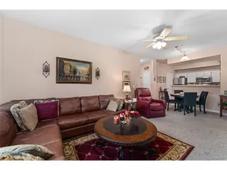 Photo #5: 2101231 Listing