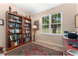 Photo #6: 2101231 Listing