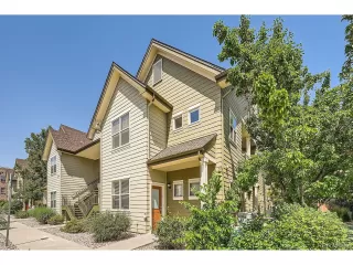 Photo #2: 2101841 Listing