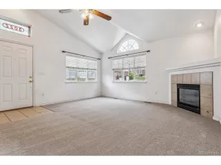 Photo #3: 2102670 Listing 