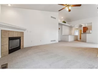 Photo #5: 2102670 Listing 