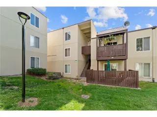 Photo #2: 2104674 Listing