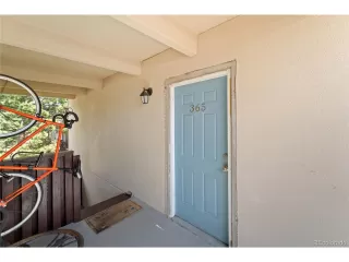 Photo #3: 2104674 Listing