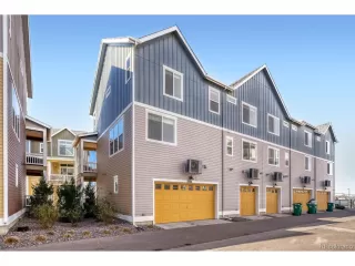 Photo #2: 2106091 Listing 