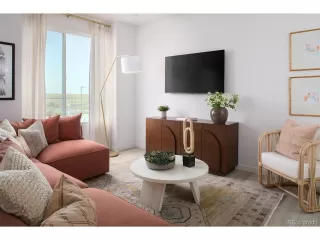 Photo #5: 2106737 Listing 