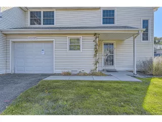 Photo #2: 2107178 Listing