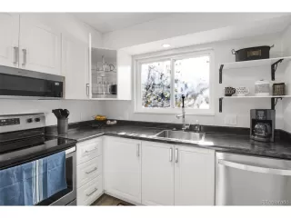 Photo #6: 2108253 Listing