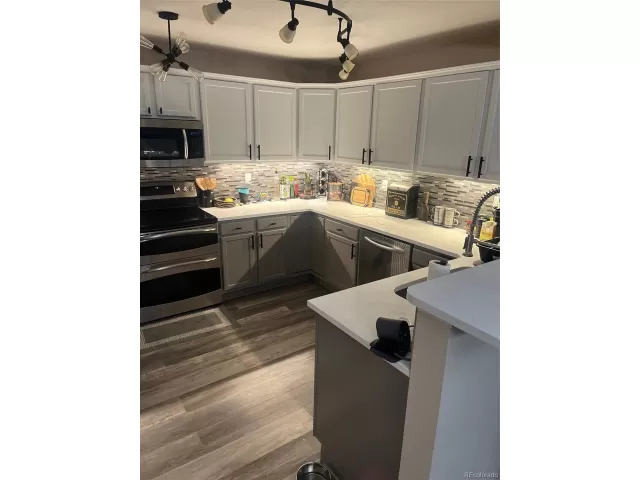 MLS: 2109348 Condo For Sale