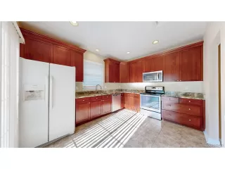 Photo #5: 2110538 Listing