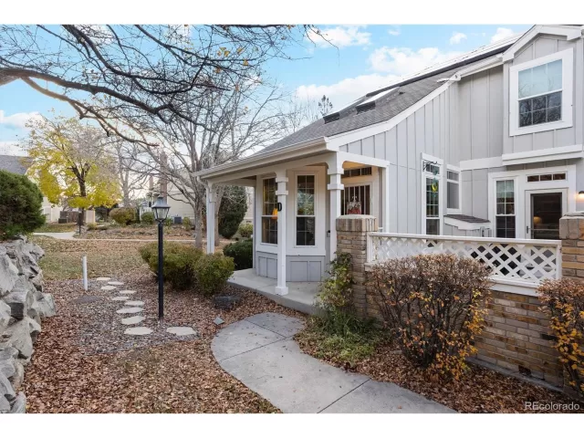 MLS: 2111456 Condo For Sale