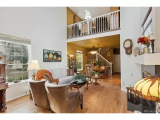 Photo #4: 2111456 Listing 