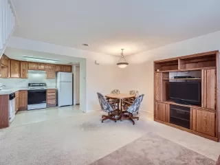 Photo #2: 2112613 Listing 