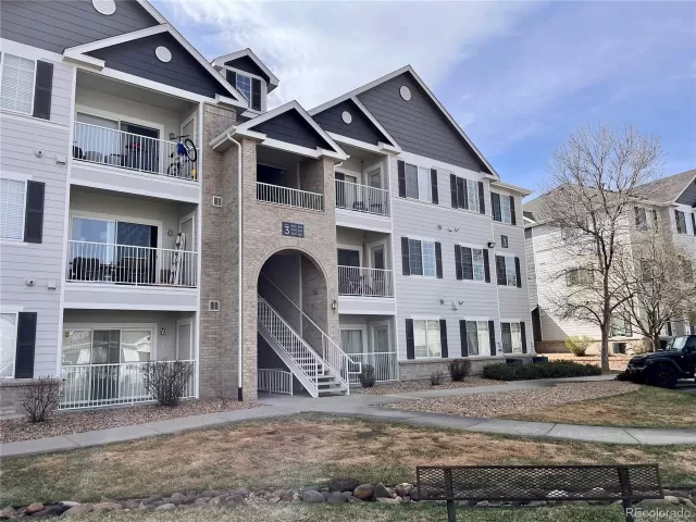MLS: 2112700 Condo For Sale
