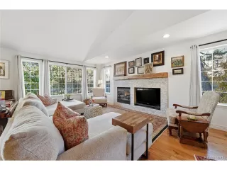 Photo #3: 2113761 Listing 