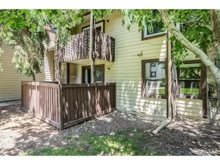 Photo #2: 2113870 Listing