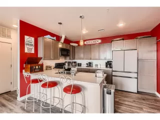 Photo #5: 2114590 Listing