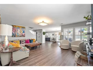 Photo #3: 2115579 Listing