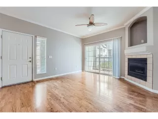 Photo #2: 2116211 Listing