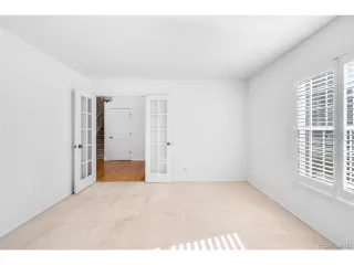 Photo #4: 2121446 Listing 