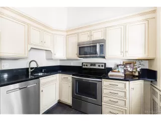 Photo #2: 2122938 Listing 