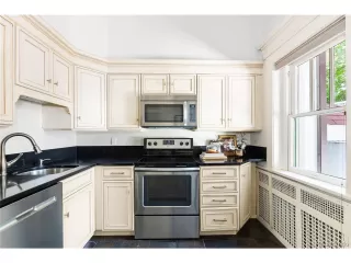 Photo #3: 2122938 Listing 