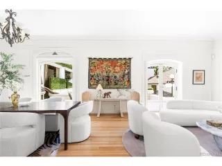 Photo #6: 2122938 Listing 