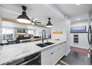 Photo #3: 2123245 Listing