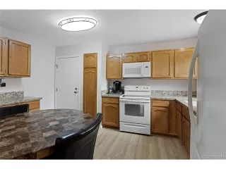 Photo #6: 2123908 Listing 