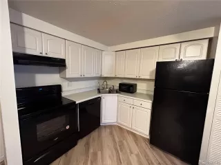 Photo #2: 2124309 Listing