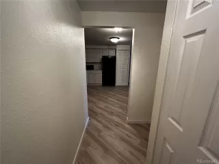 Photo #4: 2124309 Listing