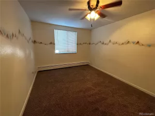 Photo #5: 2124309 Listing