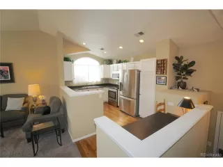 Photo #4: 2127616 Listing 