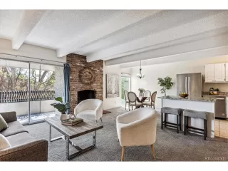 Photo #4: 2128754 Listing