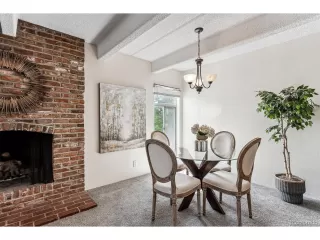 Photo #5: 2128754 Listing