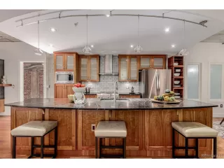 Photo #5: 2129719 Listing 