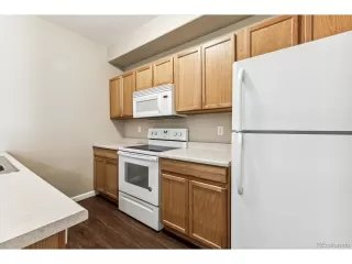 Photo #6: 2133095 Listing