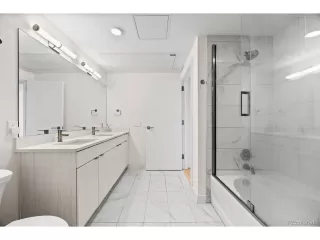 Photo #4: 2134239 Listing