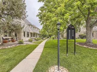 Photo #2: 2134851 Listing