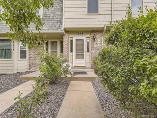 Photo #3: 2134851 Listing