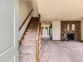 Photo #4: 2134851 Listing