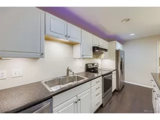 Photo #6: 2135777 Listing