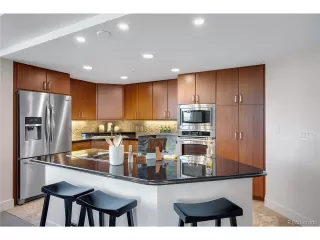 Photo #3: 2135844 Listing 