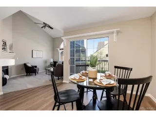 Photo #5: 2138466 Listing 