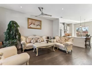 Photo #2: 2139751 Listing 